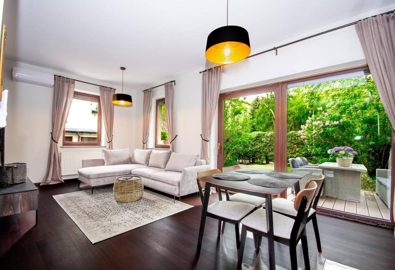 Inpoint 2-bedrooms With Private Garden And Free Parking Kraków