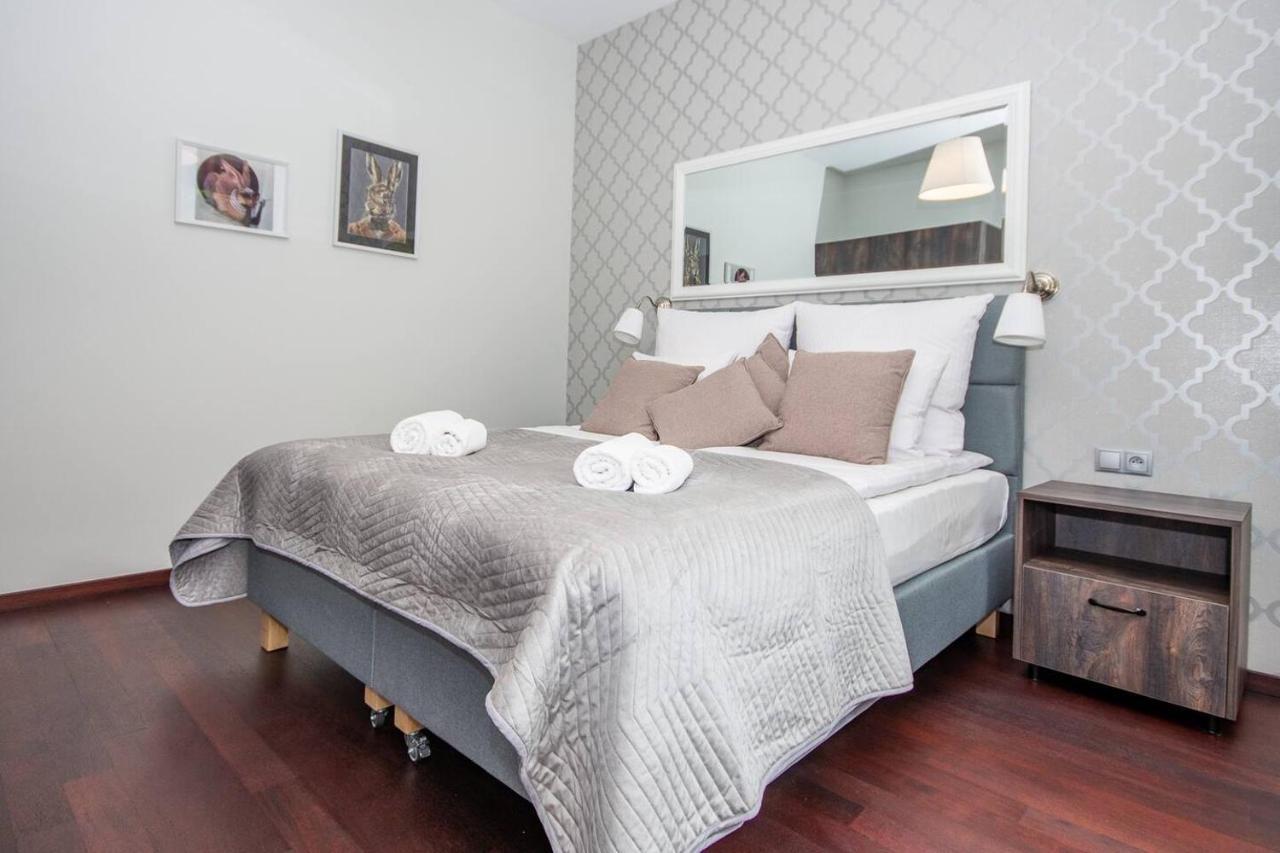 Apartament Inpoint 2-bedrooms With Private Garden And Free Parking