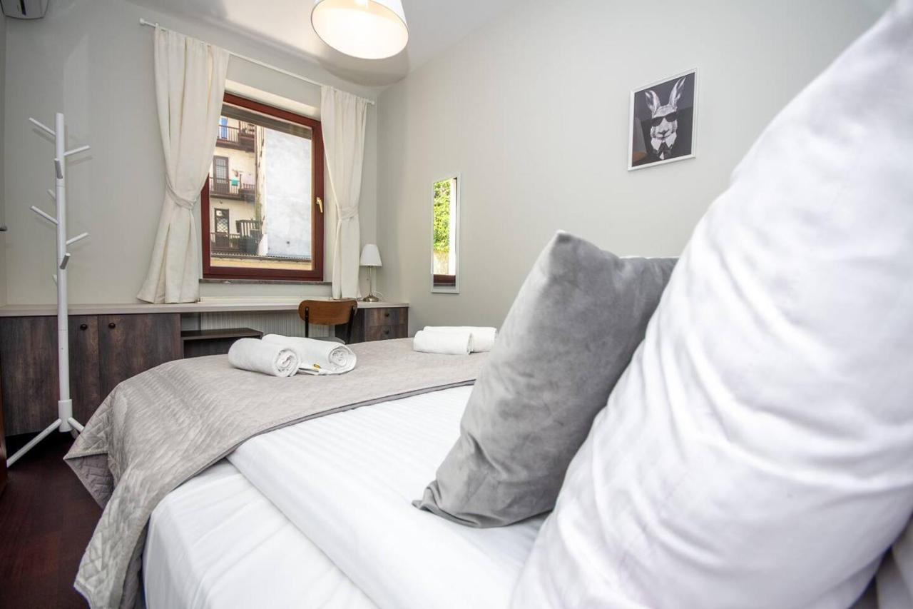 Inpoint 2-bedrooms With Private Garden And Free Parking Appartement *