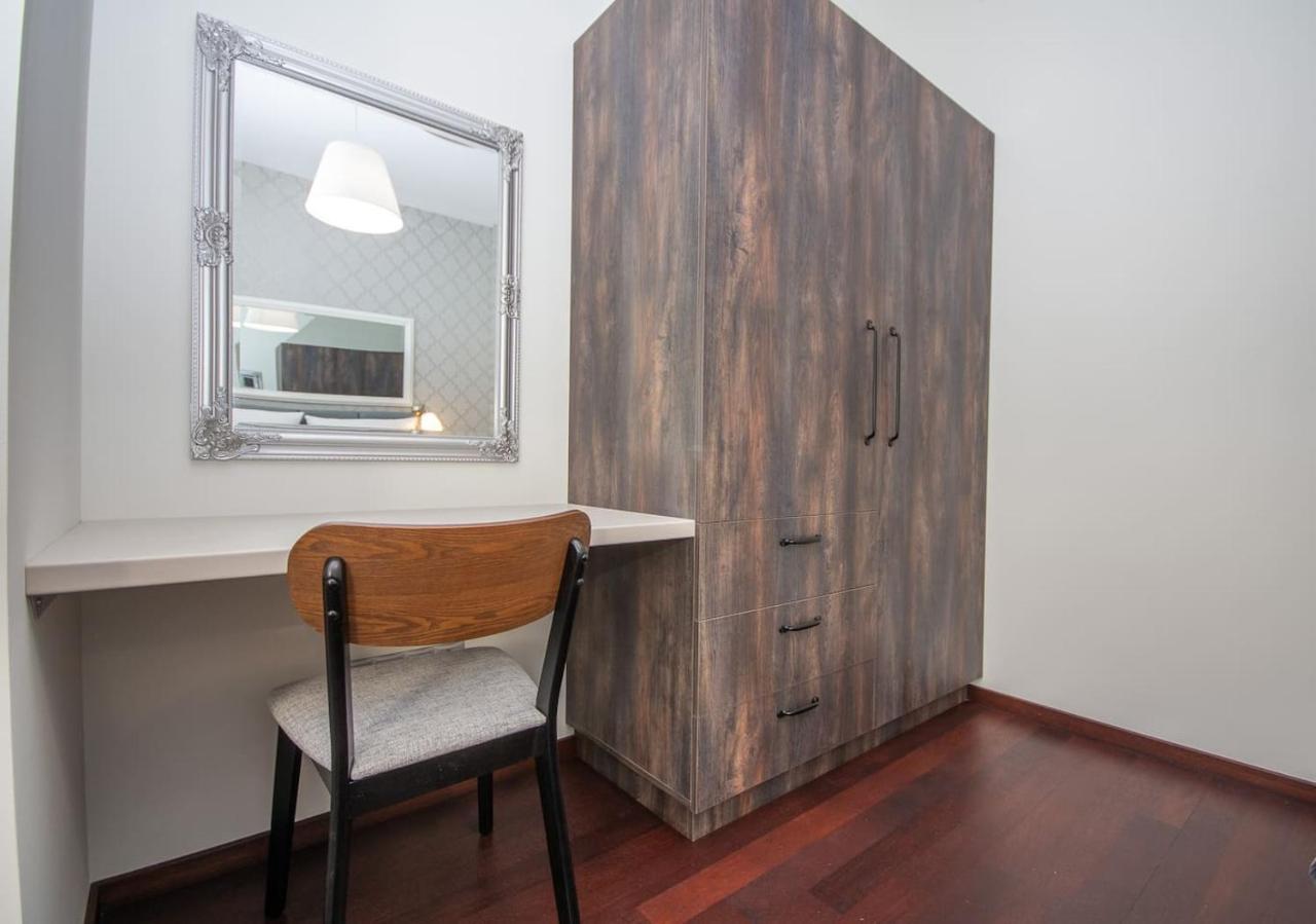 Inpoint 2-bedrooms With Private Garden And Free Parking Apartament Kraków